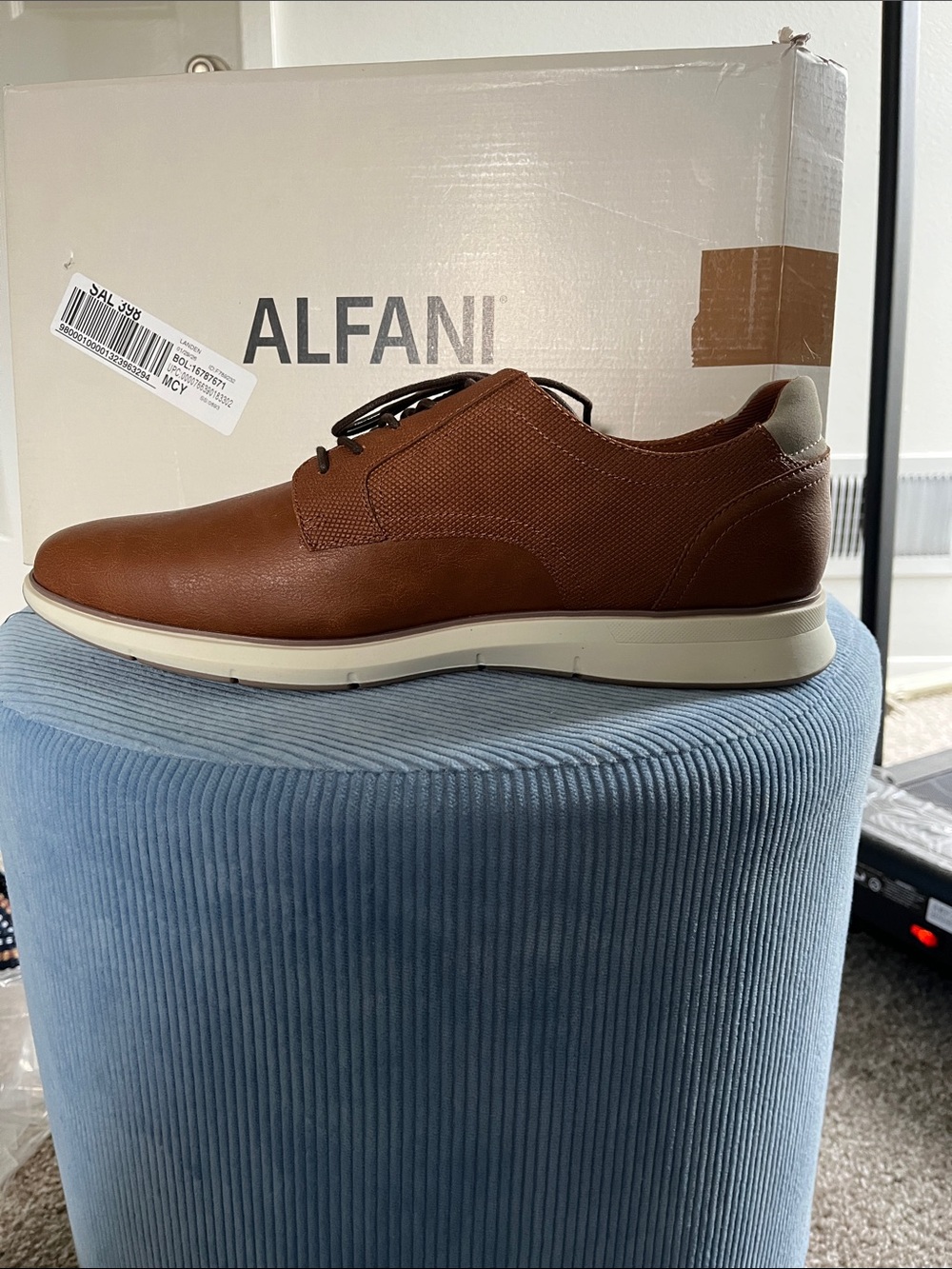 Alfani Men's Cognac Brown Lace-Up Oxford with Cream Sole